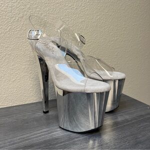 NWOT Pleaser Silver Chrome Platform Heels, size 8
